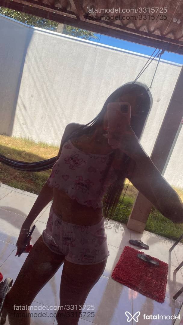 Acompanhante mulher morena (o) de olhos castanhos em Goianésia - Aryele Souza