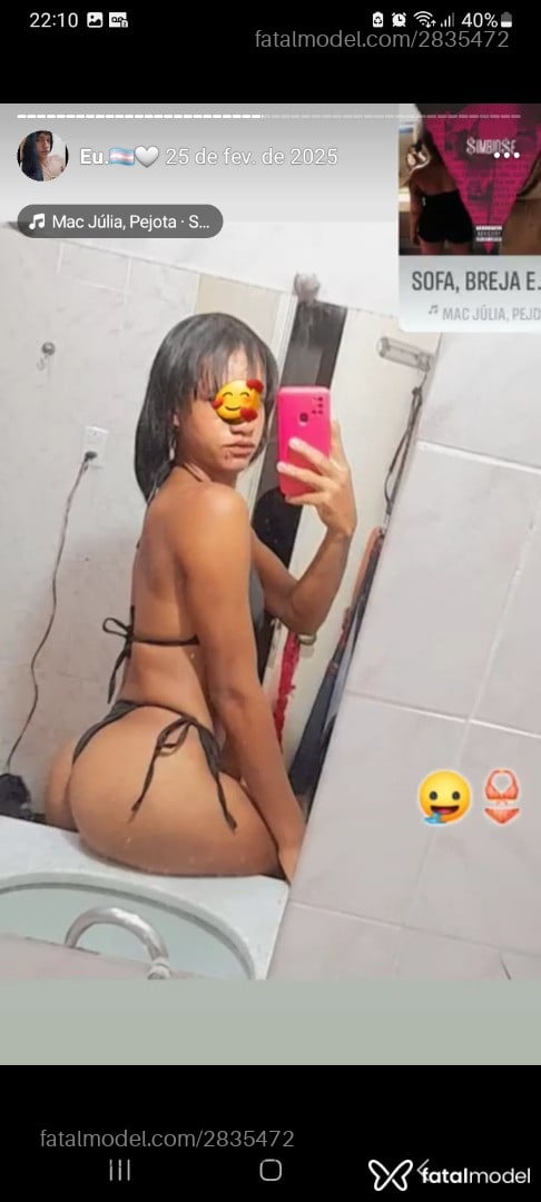 Acompanhante mulher trans morena (o) de olhos pretos - Amanda