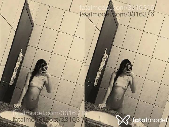 Acompanhante mulher morena (o) de olhos castanhos - Nathalia