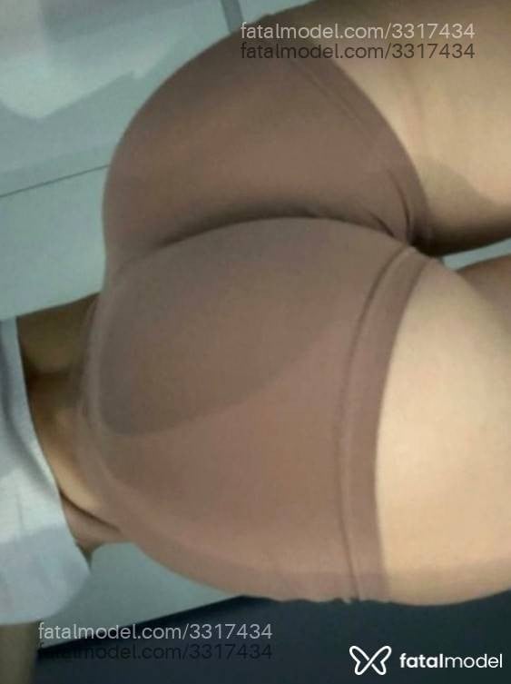 Acompanhante mulher loira (o) de olhos pretos em Piracicaba - Lavínia