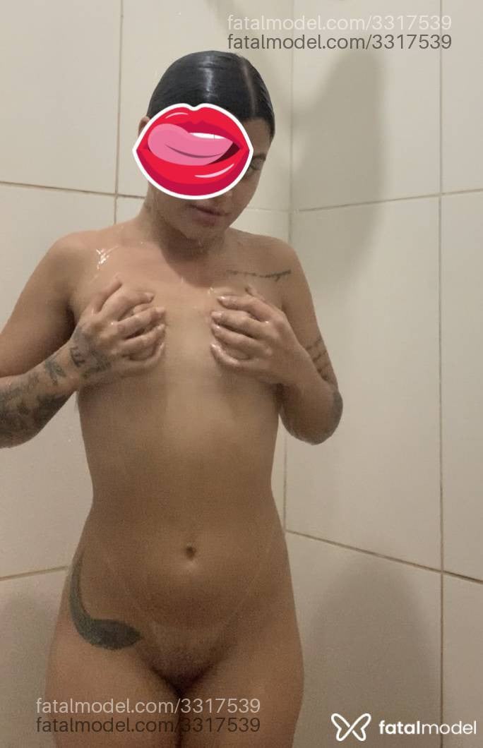 Acompanhante mulher com cabelo castanho de olhos castanhos em Maceió - Babi