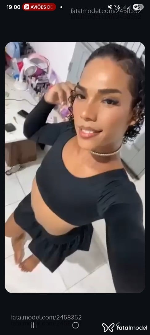 Acompanhante mulher morena (o) de olhos pretos - Bianca