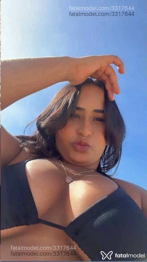 Acompanhante mulher morena (o) de olhos castanhos - Bruninha