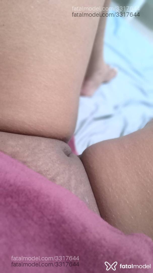 Acompanhante mulher morena (o) de olhos castanhos - Bruninha