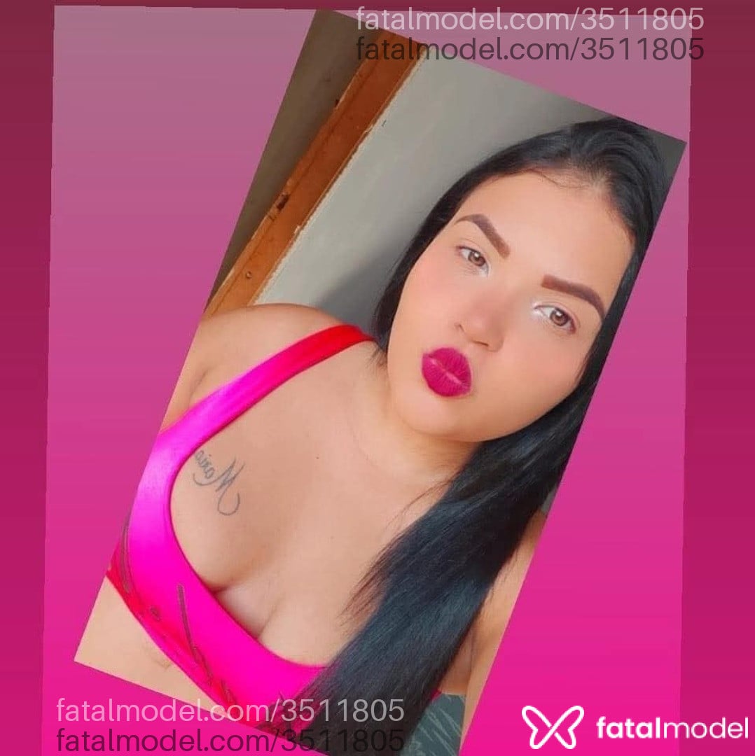 Acompanhante mulher morena (o) de olhos castanhos - Ennayra