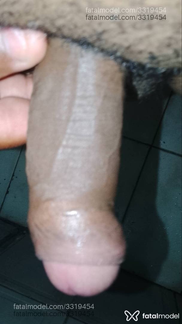 Acompanhante homem com cabelo castanho de olhos castanhos em Aracaju - Robgool