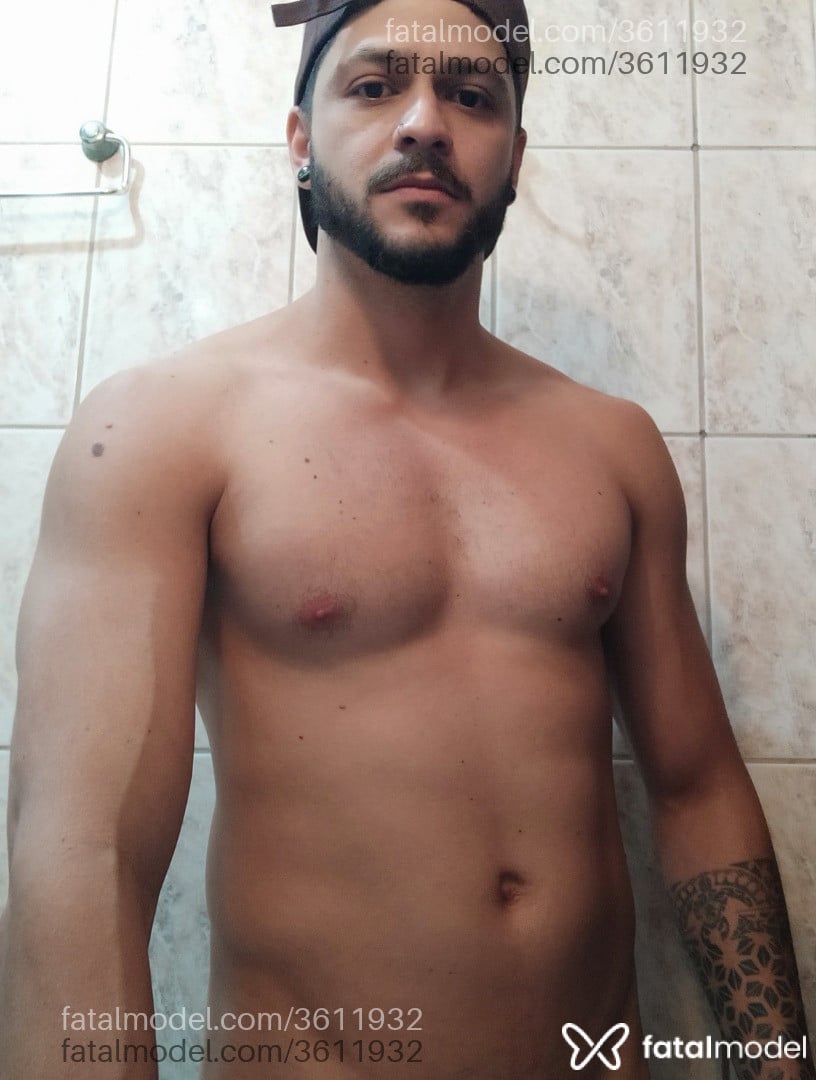 Acompanhante homem morena (o) de olhos castanhos - Anderson