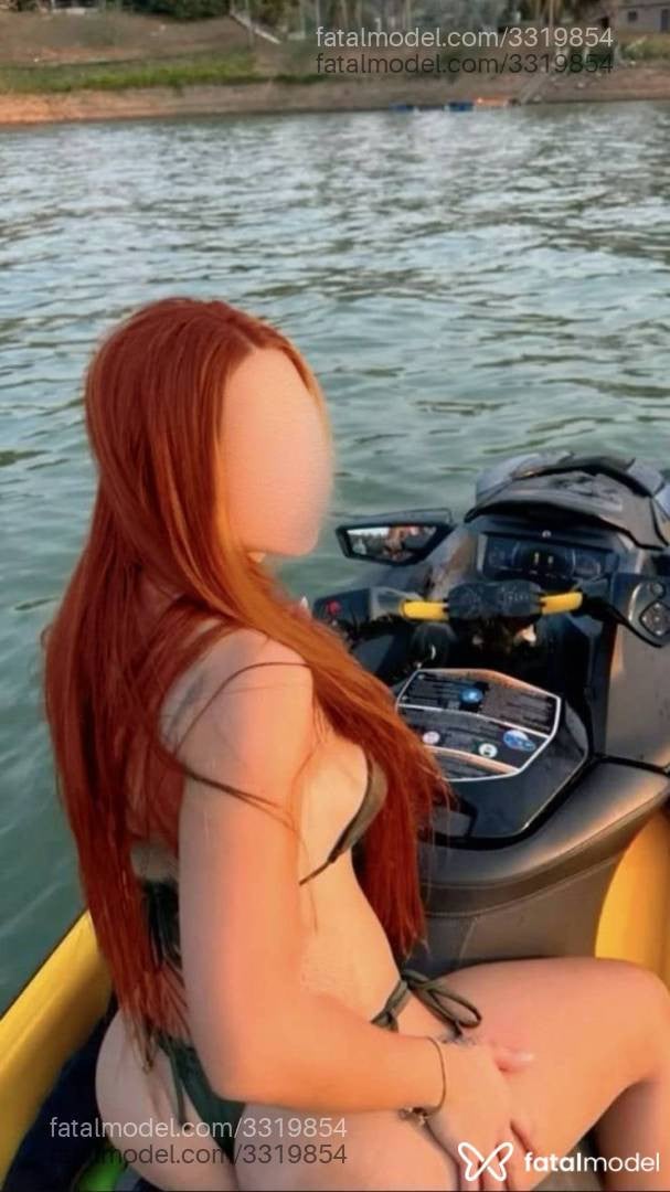 Acompanhante mulher ruiva (o) de olhos castanhos - Sabrina