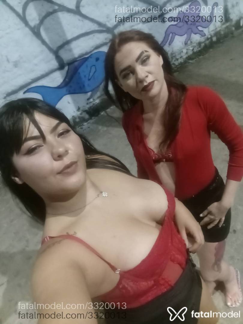 Acompanhante mulher com cabelo castanho de olhos castanhos em Recife - Yndiia