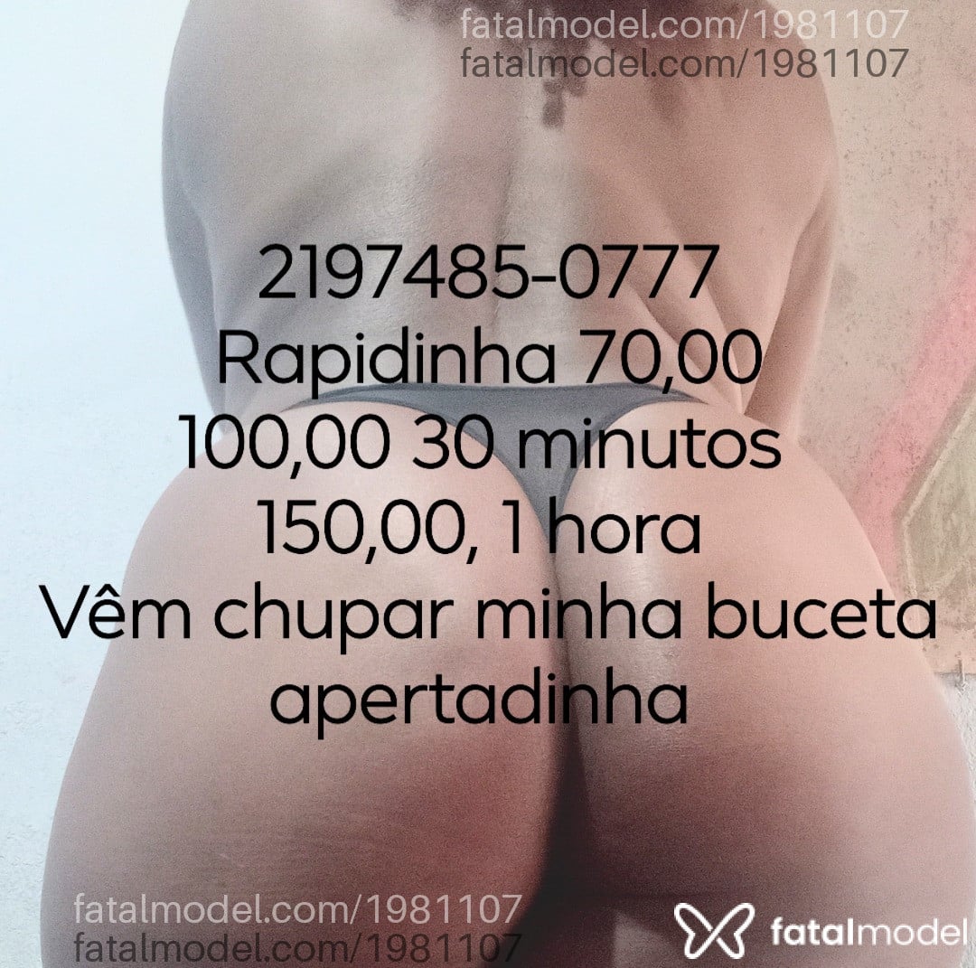 Acompanhante mulher ruiva (o) de olhos pretos - Priscila Melo