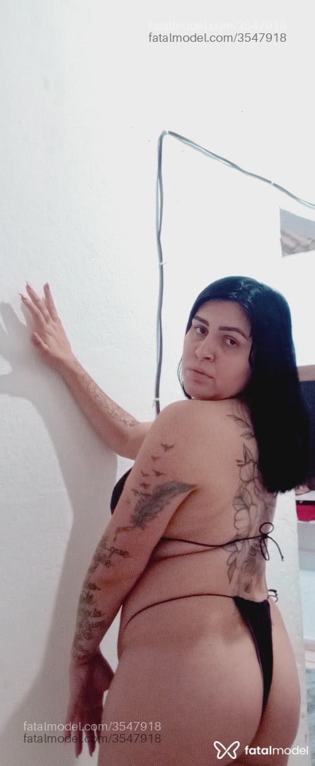 Acompanhante mulher morena (o) de olhos castanhos - Esteffany Santos
