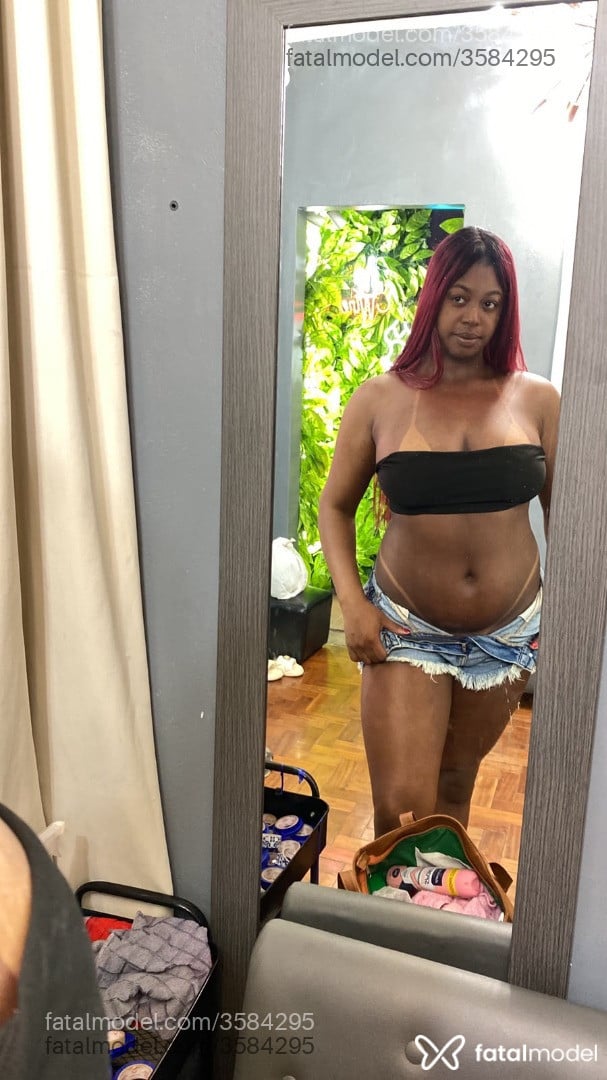 Acompanhante mulher morena (o) de olhos castanhos - Paulista