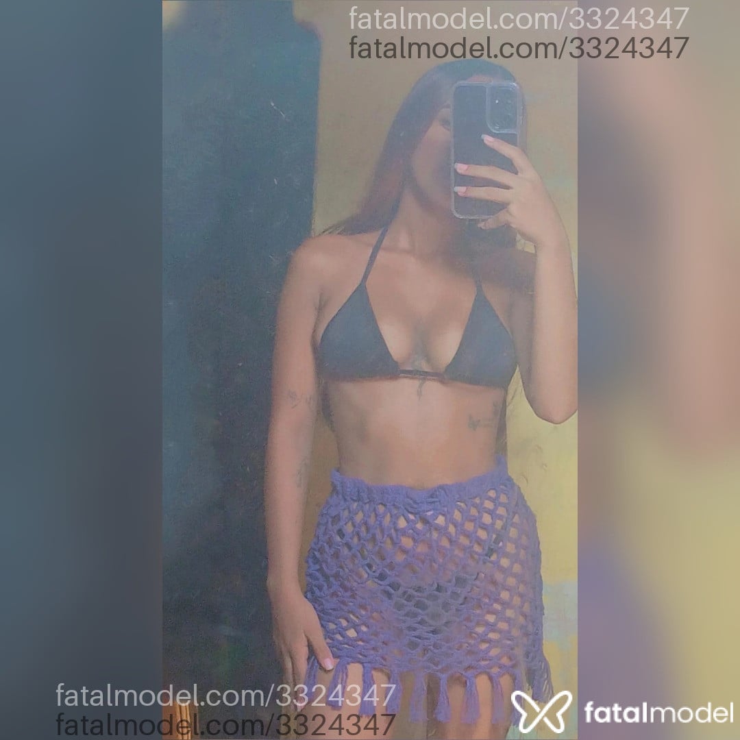 Acompanhante mulher com cabelo castanho de olhos castanhos - Anna Pinheiro
