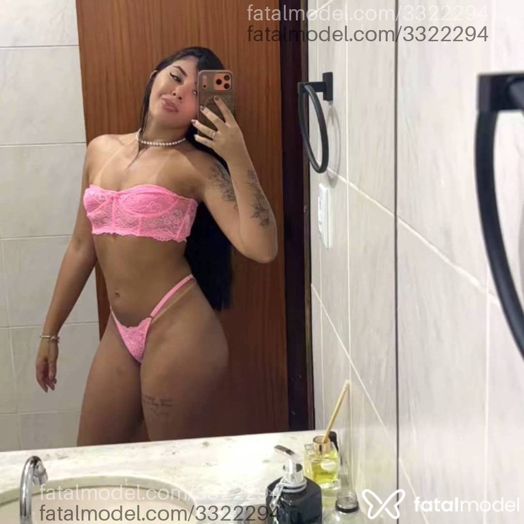 Acompanhante mulher morena (o) de olhos castanhos - Francielly