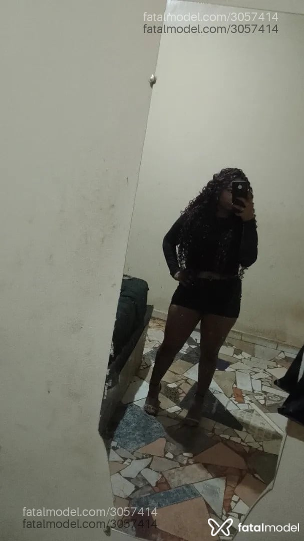 Acompanhante mulher ruiva (o) de olhos mel - Karol Silva