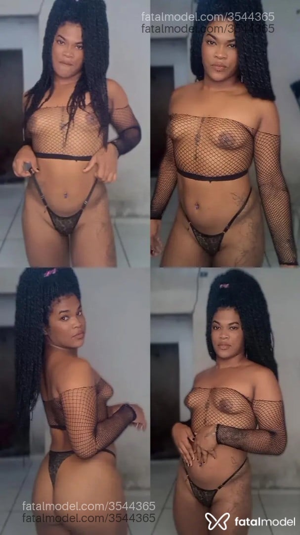 Acompanhante mulher trans morena (o) de olhos castanhos - Narinha