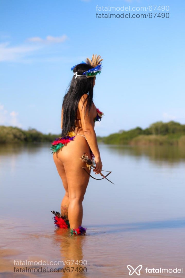 Acompanhante mulher morena (o) de olhos castanhos - Mariana Mel