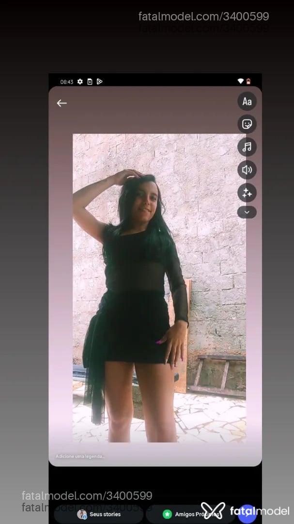 Acompanhante mulher morena (o) de olhos castanhos - Daniela