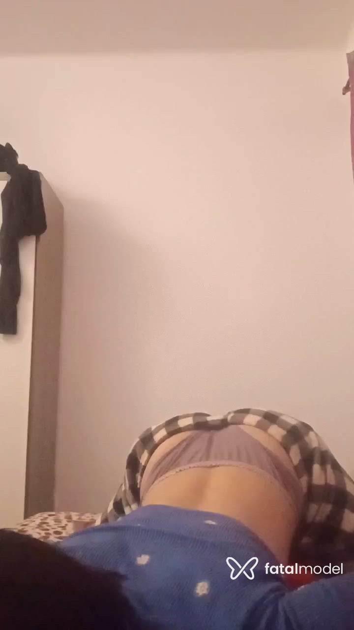 Acompanhante mulher trans com cabelo castanho de olhos castanhos - Brendafoxy