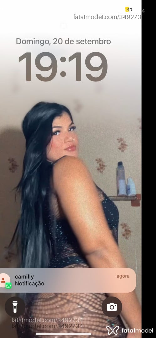Acompanhante mulher morena (o) de olhos pretos - Stefani