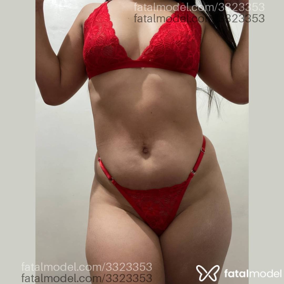 Acompanhante mulher morena (o) de olhos castanhos - Gabby