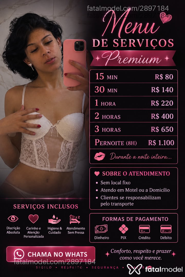 Acompanhante mulher trans morena (o) de olhos castanhos - Silver