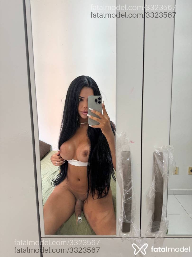 Acompanhante mulher trans morena (o) de olhos castanhos em Virtual - Renatadotada