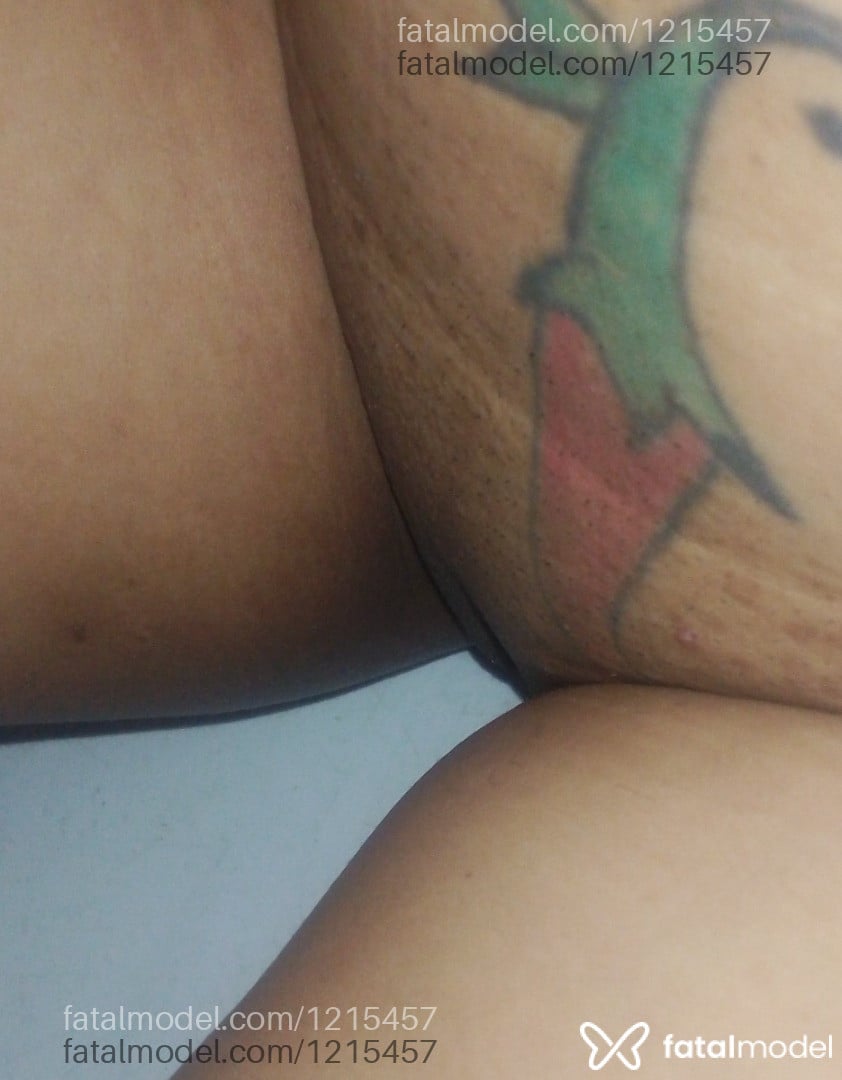 Acompanhante mulher com cabelo castanho de olhos castanhos - Morena Bela Morena