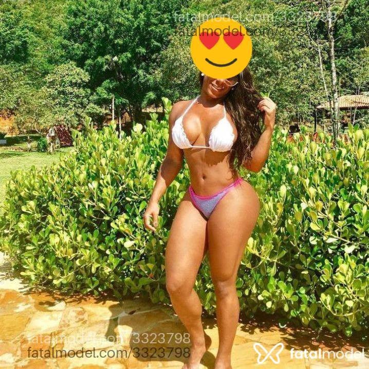 Acompanhante mulher com cabelo castanho de olhos pretos - Rafaela