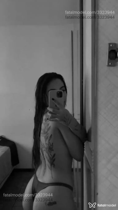 Acompanhante mulher morena (o) de olhos castanhos em Palhoça - Mel
