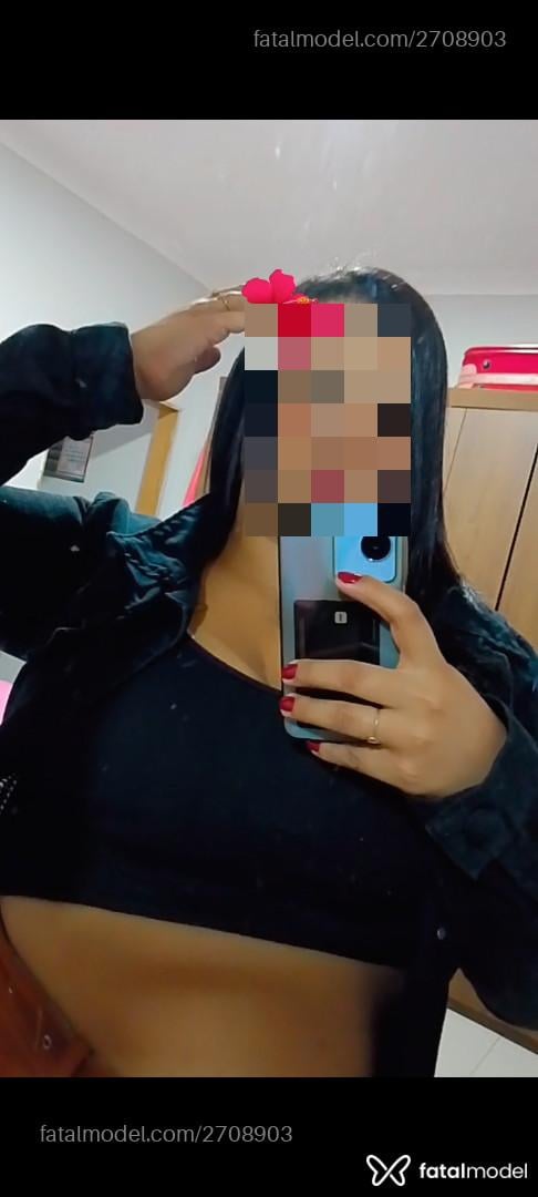 Acompanhante mulher morena (o) de olhos mel - Luma