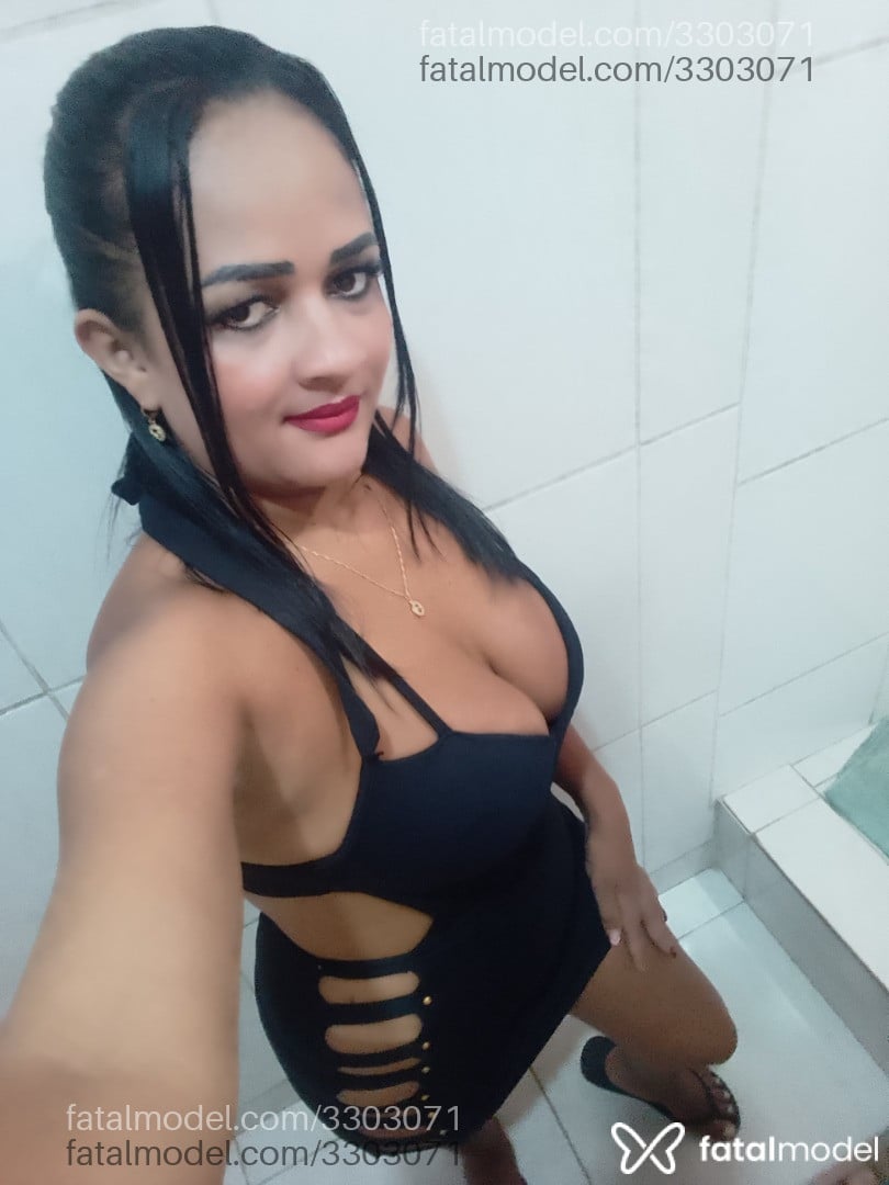Acompanhante mulher morena (o) de olhos mel - Amanda