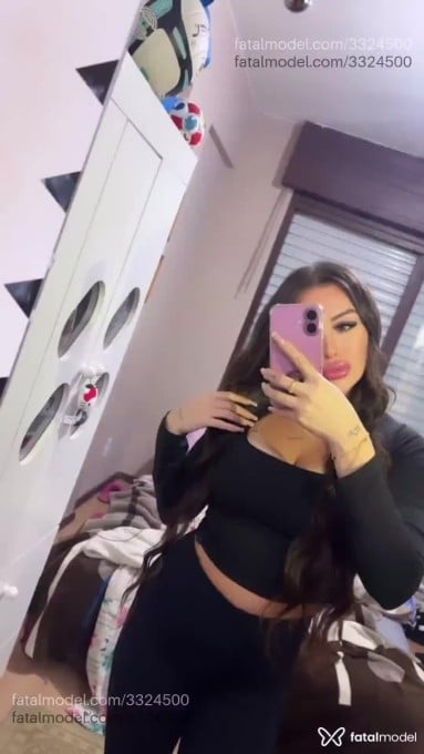Acompanhante mulher com cabelo castanho de olhos mel em Porto Alegre - Morena