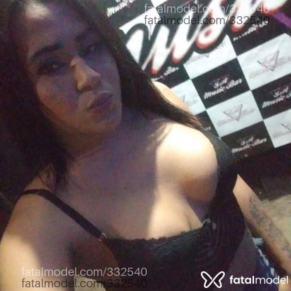 Acompanhante mulher trans com cabelo castanho de olhos castanhos em Rondonópolis - Bianka