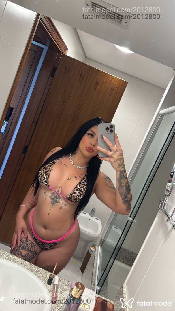 Acompanhante mulher morena (o) de olhos castanhos - Gaby