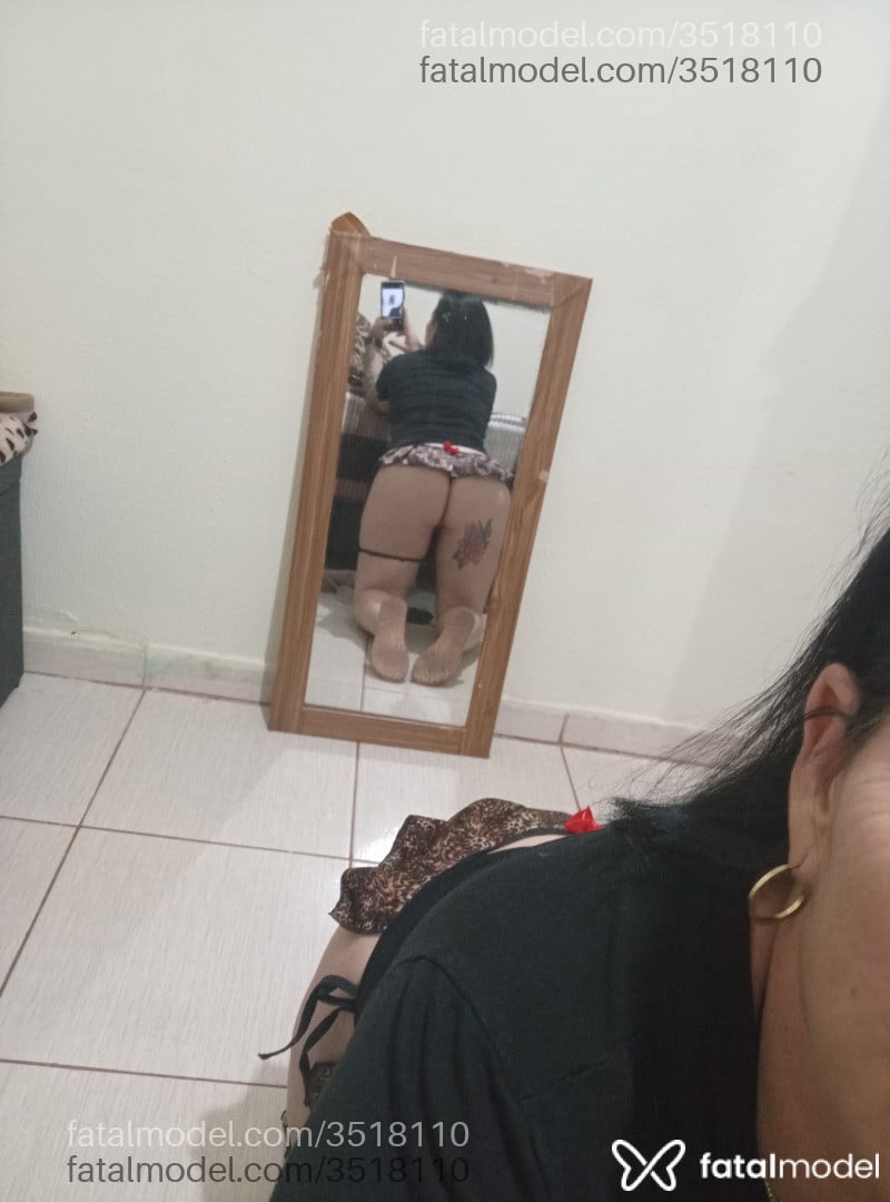 Acompanhante mulher morena (o) de olhos mel - Taynara
