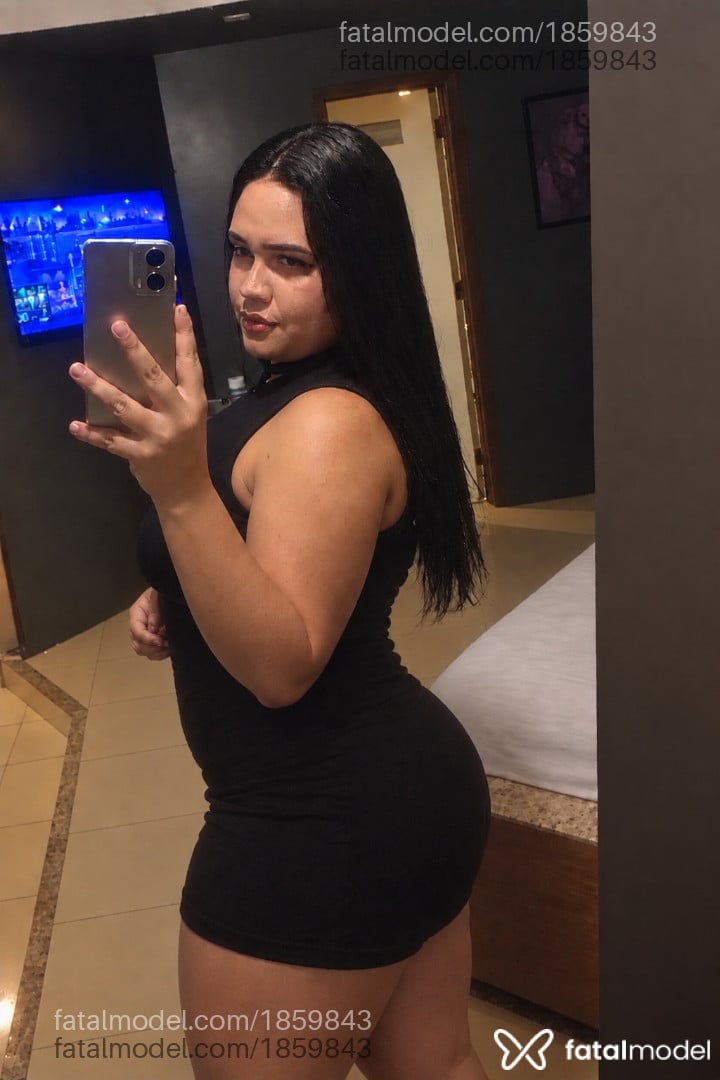 Acompanhante mulher morena (o) de olhos castanhos - Laís Vasconcellos Acompanhante mulher morena (o) de olhos castanhos - Laís Vasconcellos