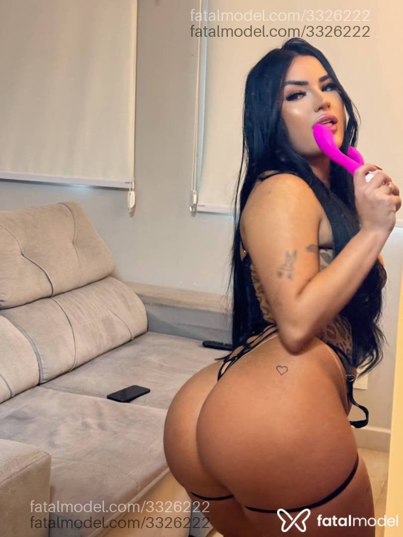 Acompanhante mulher morena (o) de olhos mel - Raissa Barbosa
