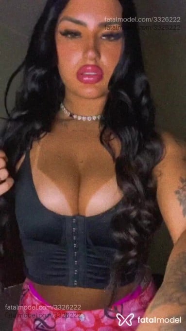 Acompanhante mulher morena (o) de olhos mel em Porto Alegre - Raissa Barbosa