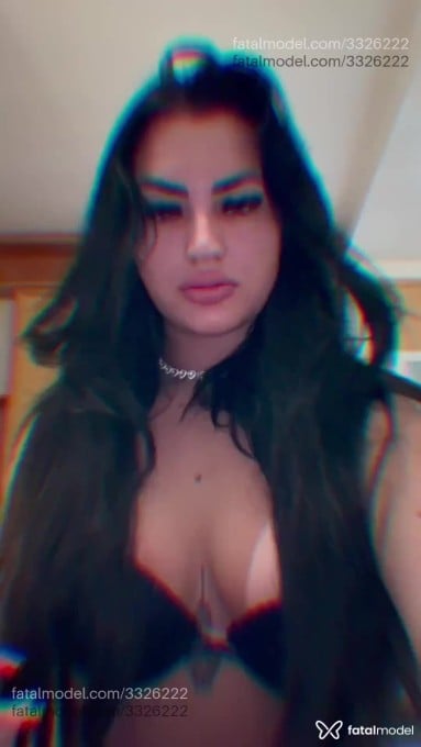 Acompanhante mulher morena (o) de olhos mel em Porto Alegre - Raissa Barbosa