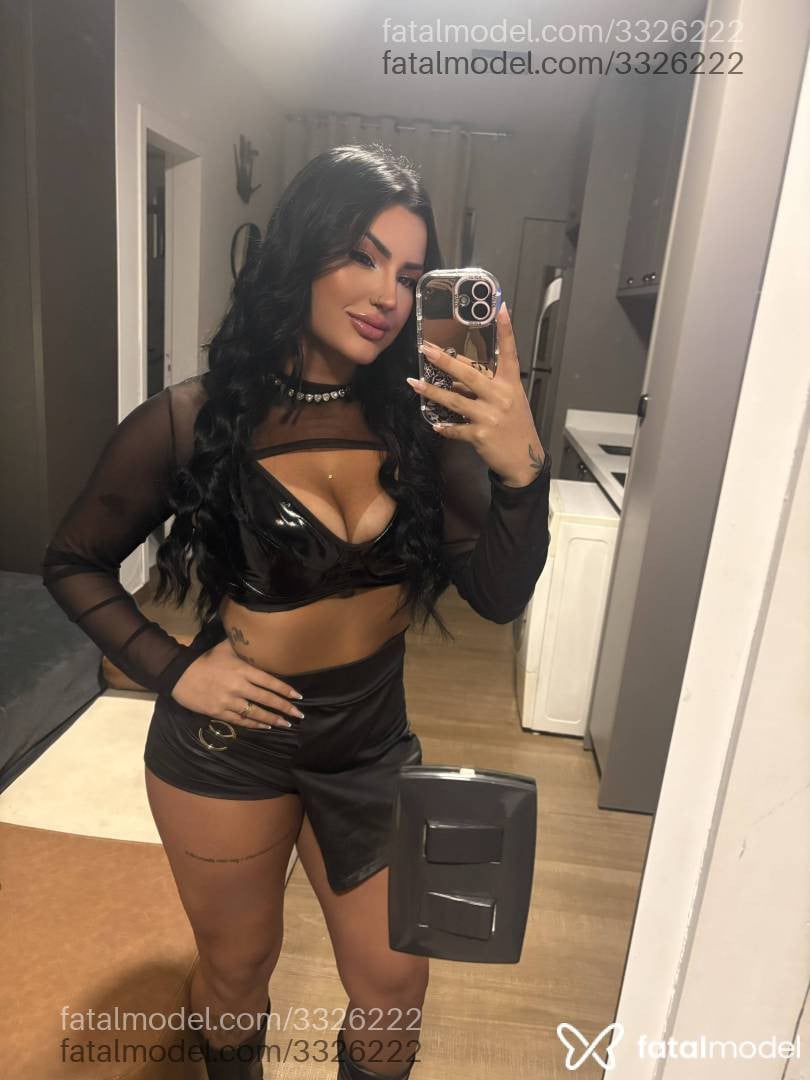 Acompanhante mulher morena (o) de olhos mel - Raissa Barbosa
