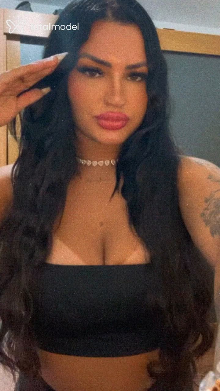 Acompanhante mulher morena (o) de olhos mel em Porto Alegre - Raissa Barbosa