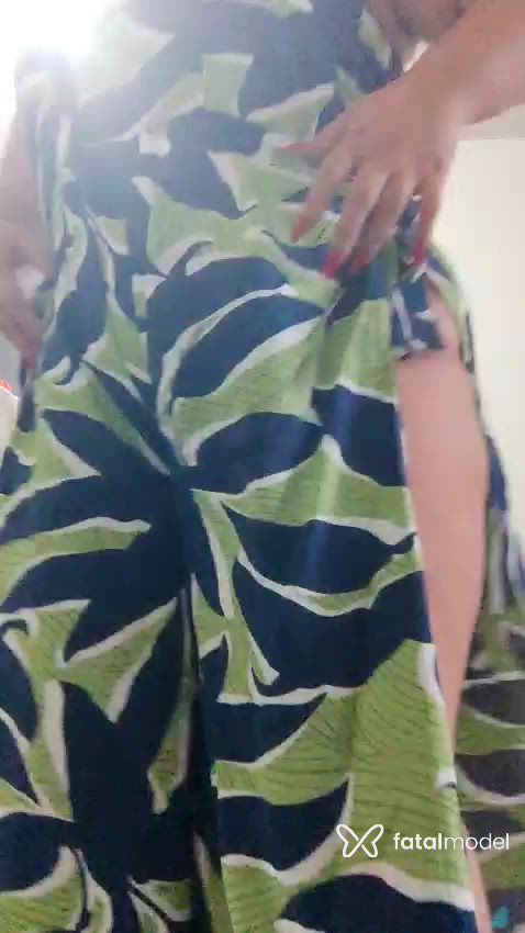 Acompanhante mulher loira (o) de olhos castanhos - Jesebel
