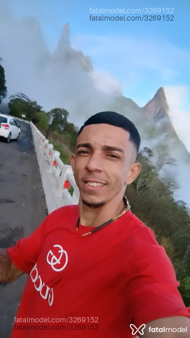 Acompanhante homem morena (o) de olhos pretos - Jhonanthan