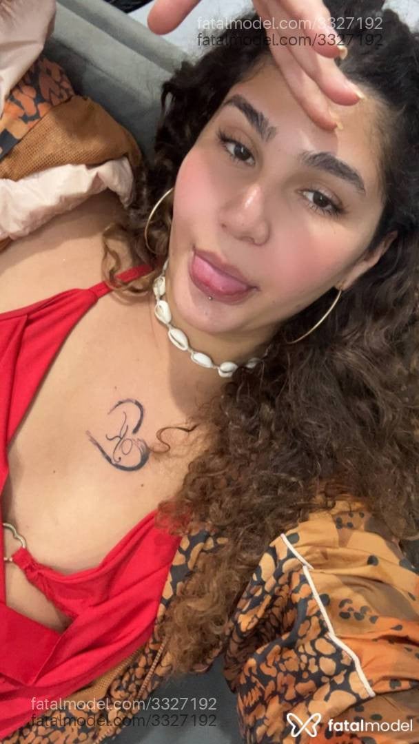 Acompanhante mulher trans morena (o) de olhos castanhos em Virtual - Ayra Alves