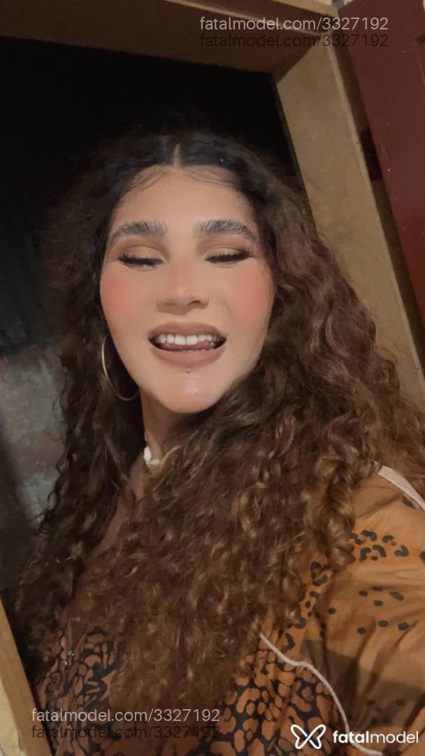 Acompanhante mulher trans morena (o) de olhos castanhos em Virtual - Ayra Alves