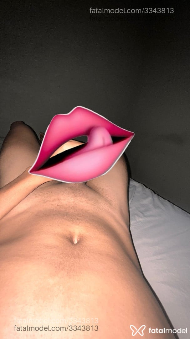 Acompanhante homem morena (o) de olhos pretos - Marques