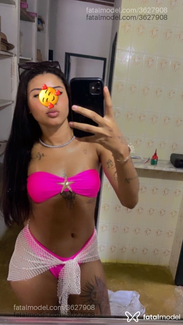 Acompanhante mulher morena (o) de olhos castanhos - Yara Souza