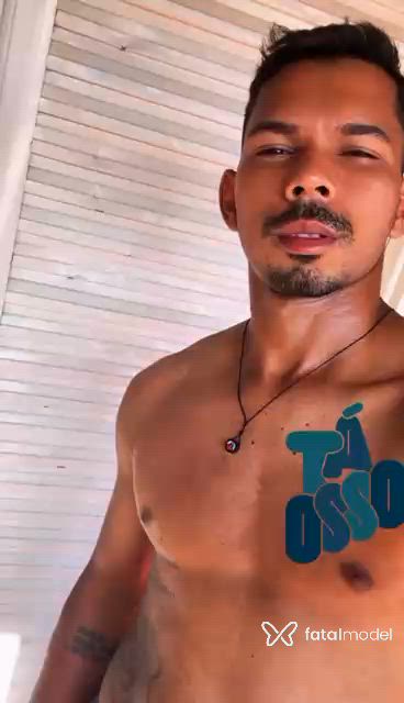 Acompanhante homem morena (o) de olhos castanhos - Leledr