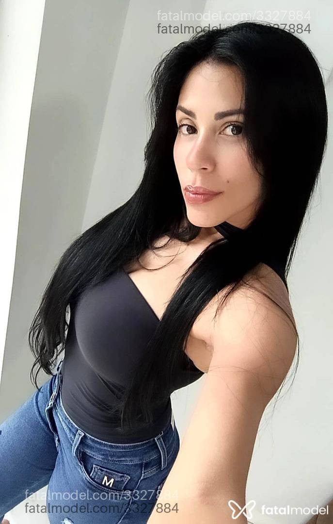 Acompanhante mulher morena (o) de olhos castanhos em Guaraí - Ella Wild